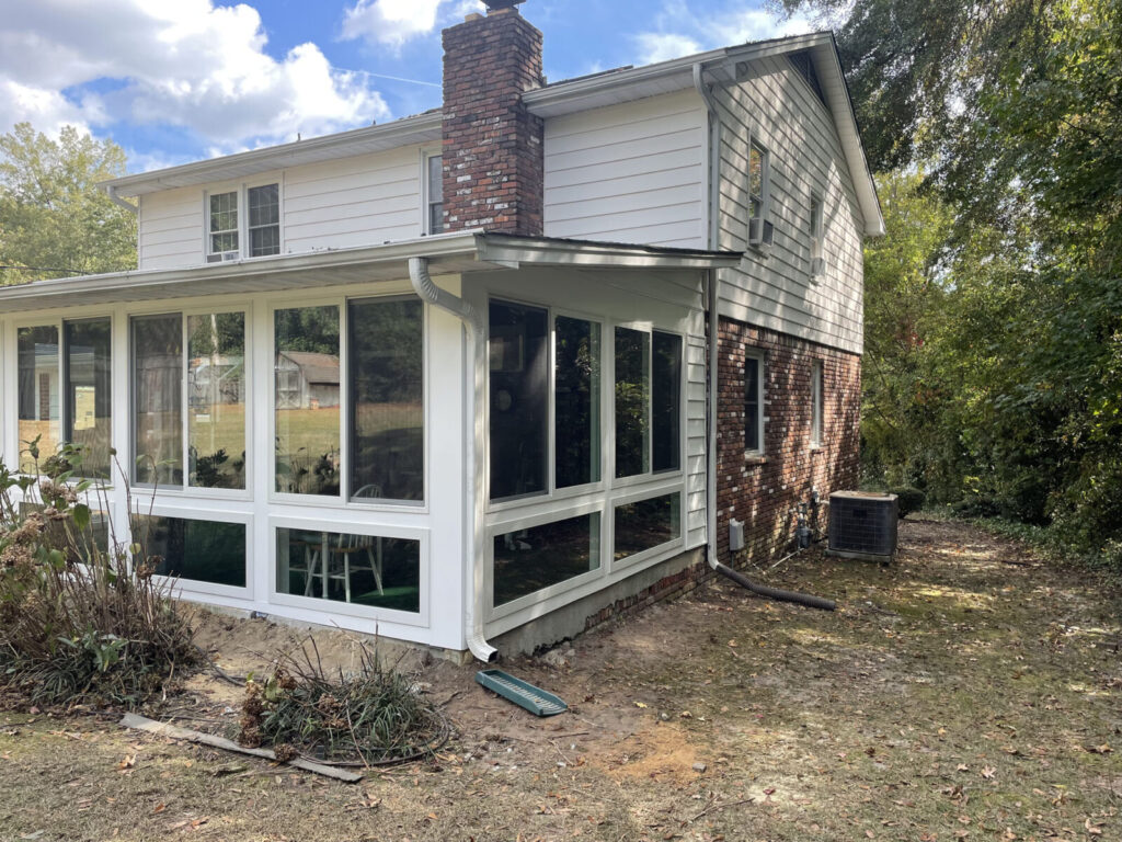 Screened in sunroom makeover with Andresen windows