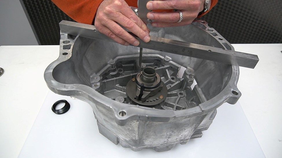 The Six Most Common Questions We Get About Hydraulic Bearings
